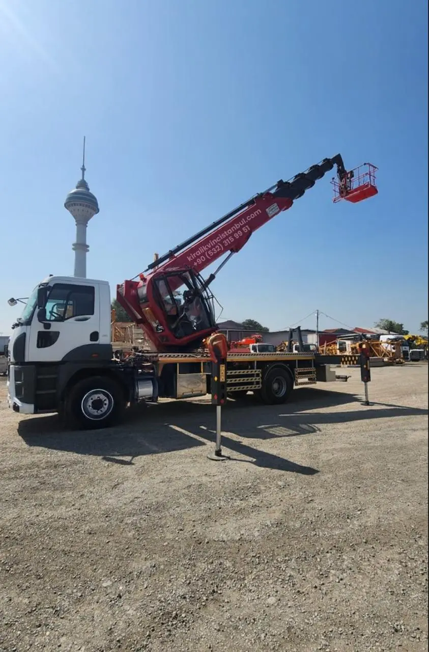 50 Metre Kiralık Sepetli Platform